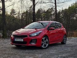 Begagnad 2016 Kia Ceed GT-Line Halvkombi | 115 000 kr (Marknadspris)