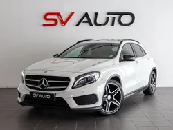 Vit Begagnad 2015 Mercedes GLA220 AMG SUV | 184 900 kr (Lite dyr)