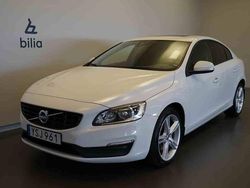 Vit Begagnad 2018 Volvo S60 Sedan | 164 500 kr