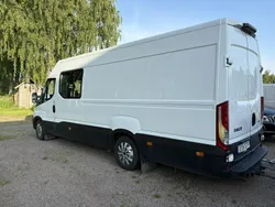Vit Begagnad 2015 Iveco Daily Van | 162 000 kr