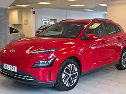 Röd Begagnad 2022 Hyundai Kona Essential SUV | 189 900 kr (Marknadspris)