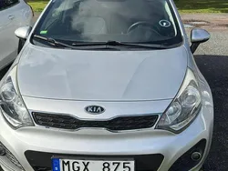 Silver Begagnad 2012 Kia Rio Halvkombi | 80 000 kr (Marknadspris)