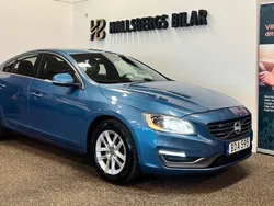 Blå Begagnad 2014 Volvo S60 Momentum Sedan | 134 900 kr (Marknadspris)