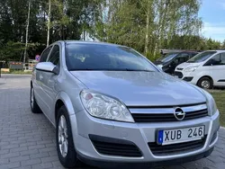 Grå Begagnad 2006 Opel Astra Halvkombi | 26 900 kr (Marknadspris)