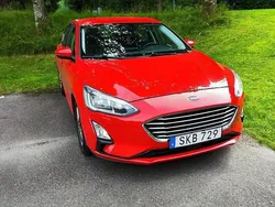Röd Begagnad 2019 Ford Focus Trend Halvkombi | 109 500 kr (Bra pris)