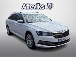 Vit Begagnad 2020 Skoda Superb Business Line Kombi | 244 900 kr (Bra pris)