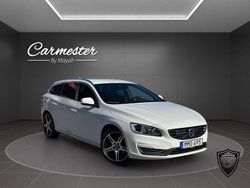 Vit Begagnad 2017 Volvo V60 Summum Kombi | 159 990 kr (Marknadspris)