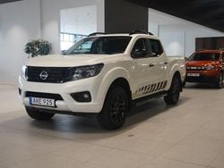 Vit Begagnad 2018 Nissan Navara Pickup | 279 900 kr (Dyr)