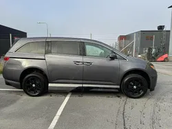 Grå Begagnad 2015 Honda Odyssey Minibuss | 199 000 kr