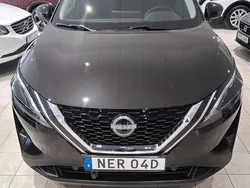 Svart Begagnad 2024 Nissan Qashqai N-Connecta SUV | 339 900 kr (Marknadspris)