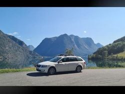 Vit Begagnad 2015 Skoda Octavia Kombi | 119 000 kr (Lite dyr)