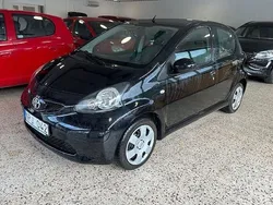 Svart Begagnad 2008 Toyota Aygo Halvkombi | 35 000 kr (Marknadspris)