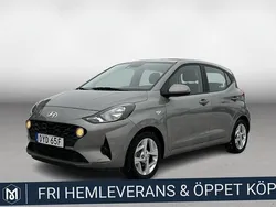 Grå Begagnad 2022 Hyundai i10 Essential Halvkombi | 149 900 kr (Bra pris)