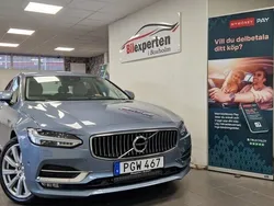 Ljusblå Begagnad 2017 Volvo S90 Inscription Sedan | 269 900 kr (Marknadspris)