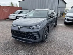 Grå Ny 2025 VW Tayron R-line SUV | 701 400 kr (Marknadspris)
