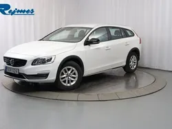 Vit Begagnad 2015 Volvo V60 CC Business Edition Kombi | 154 800 kr (Dyr)