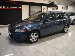 Blå Begagnad 2009 Volvo V50 Kombi | 59 900 kr