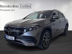 Mörkgrå (grey) Begagnad 2022 Mercedes EQA300 AMG line SUV | 384 900 kr (Marknadspris)