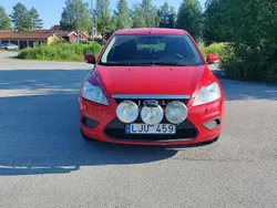Röd Begagnad 2008 Ford Focus Trend Kombi | 34 900 kr (Lite dyr)