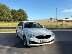 Vit Begagnad 2015 BMW 320 Gran Turismo Sport Line Halvkombi | 125 000 kr (Marknadspris)