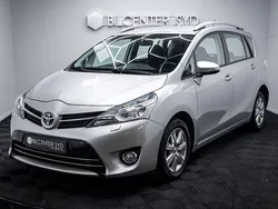 Silver Begagnad 2014 Toyota Verso Business Edition Minibuss | 109 900 kr