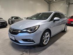 Grå (grå metallic) Begagnad 2016 Opel Astra Dynamic Kombi | 104 500 kr (Marknadspris)