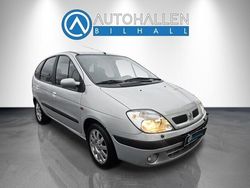 Ljusgrå Begagnad 2003 Renault Scénic Expression Minibuss | 34 200 kr (Lite dyr)