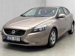 Brun Begagnad 2013 Volvo V40 | 104 000 kr (Bra pris)