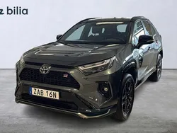 Mörkgrå Begagnad 2024 Toyota RAV4 Hybrid Sport SUV | 559 900 kr (Marknadspris)