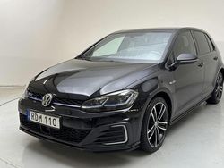 Svart Begagnad 2017 VW Golf VII GTE | 189 800 kr (Marknadspris)