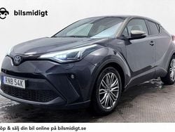 Grå Begagnad 2020 Toyota C-HR Executive SUV | 274 700 kr