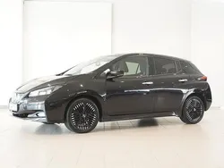 Svart Begagnad 2022 Nissan Leaf N-Connecta Halvkombi | 169 900 kr (Bra pris)
