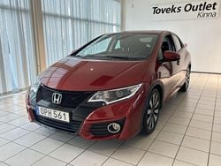 Röd Begagnad 2015 Honda Civic Halvkombi | 139 900 kr (Marknadspris)