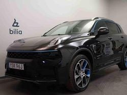 Svart Begagnad 2023 Lynk & Co 01 SUV | 329 500 kr (Marknadspris)