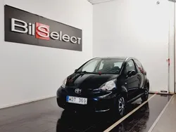 Svart Begagnad 2009 Toyota Aygo Halvkombi | 17 900 kr (Bra pris)
