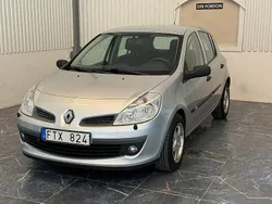 Ljusgrå Begagnad 2007 Renault Clio R.S. Halvkombi | 24 900 kr (Marknadspris)
