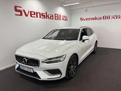 Vit Begagnad 2021 Volvo V60 Inscription Kombi | 269 000 kr (Marknadspris)