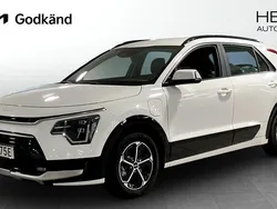 Vit (white) Begagnad 2024 Kia Niro SUV | 349 900 kr (Lite dyr)