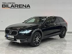 Svart Begagnad 2019 Volvo V90 CC Momentum Kombi | 309 900 kr (Marknadspris)
