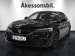 Svart Begagnad 2023 Honda Civic Elegance Halvkombi | 319 000 kr (Marknadspris)