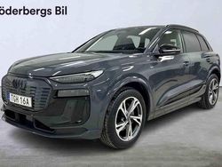 Grå Begagnad 2025 Audi Q6 e-tron SUV | 799 000 kr (Superpris)