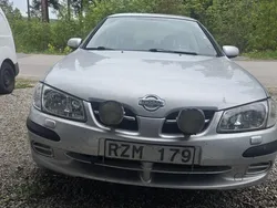 Silver Begagnad 2000 Nissan Almera Halvkombi | 12 500 kr (Superpris)