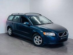 Blå Begagnad 2008 Volvo V50 Kinetic Kombi | 44 900 kr (Marknadspris)