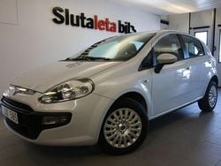Vit Begagnad 2011 Fiat Punto S Halvkombi | 49 900 kr