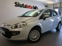 Vit Begagnad 2011 Fiat Punto S Halvkombi | 49 900 kr