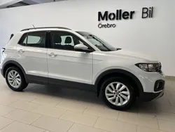 Vit (pure white) Begagnad 2022 VW T-Cross Life SUV | 179 900 kr (Marknadspris)