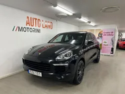 Svart Begagnad 2015 Porsche Cayenne SUV | 399 000 kr (Lite dyr)