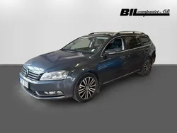 Ljusgrå Begagnad 2012 VW Passat Kombi | 99 000 kr (Marknadspris)
