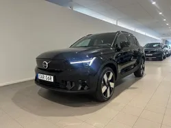 Svart Begagnad 2024 Volvo EX40 Performance SUV | 559 500 kr (Bra pris)