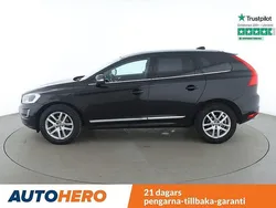 Svart Begagnad 2016 Volvo XC60 Summum SUV | 211 000 kr (Marknadspris)